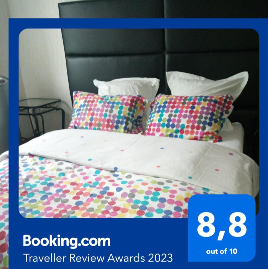 # Prix "Travellers Awards 2023 Et 2024" Lac Leman Velos Viarhona Geneve Annecy Valleiry Екстериор снимка